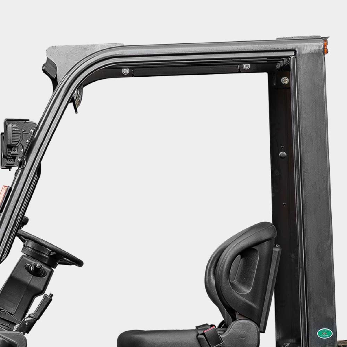 El montacargas diseñado ergonómicamente permite una vista amplia.